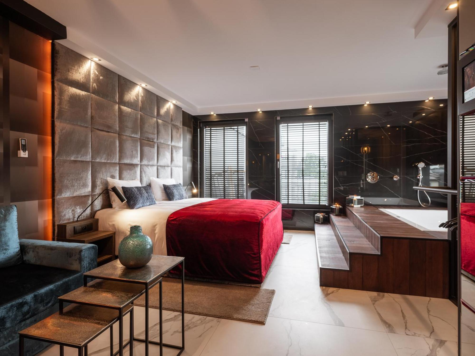 Art Penthouse With Jacuzzi - Krakow Center Apartment Exterior photo